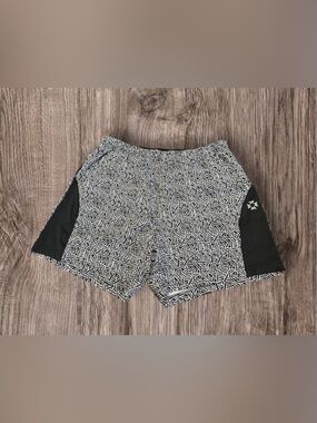 Without Walls Patterned Side Split Short SZ XL